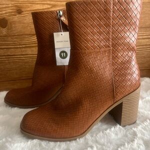 Brown Heeled Boots with Woven Texture